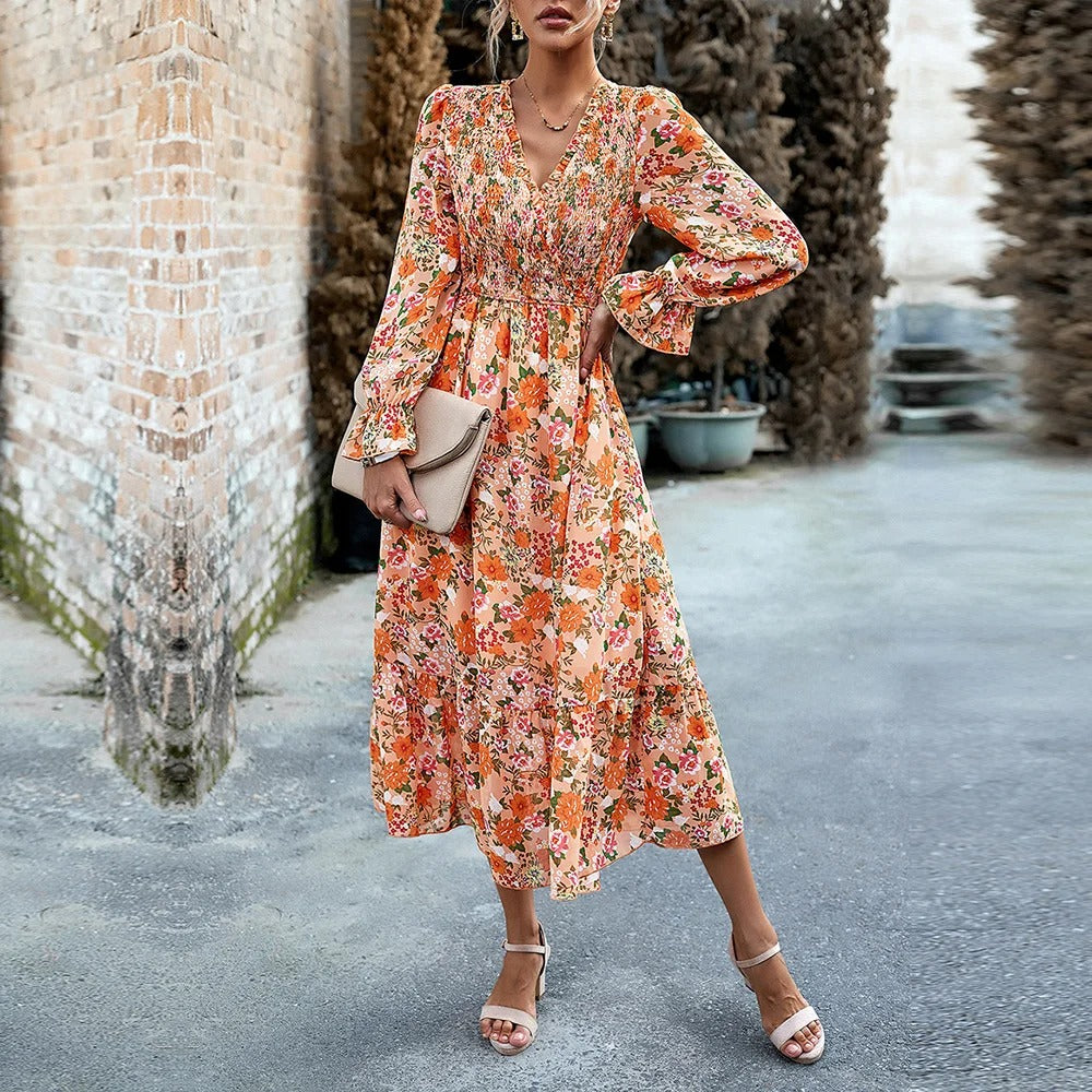 Savannah – V-Neck Floral Lantern Sleeve Dress